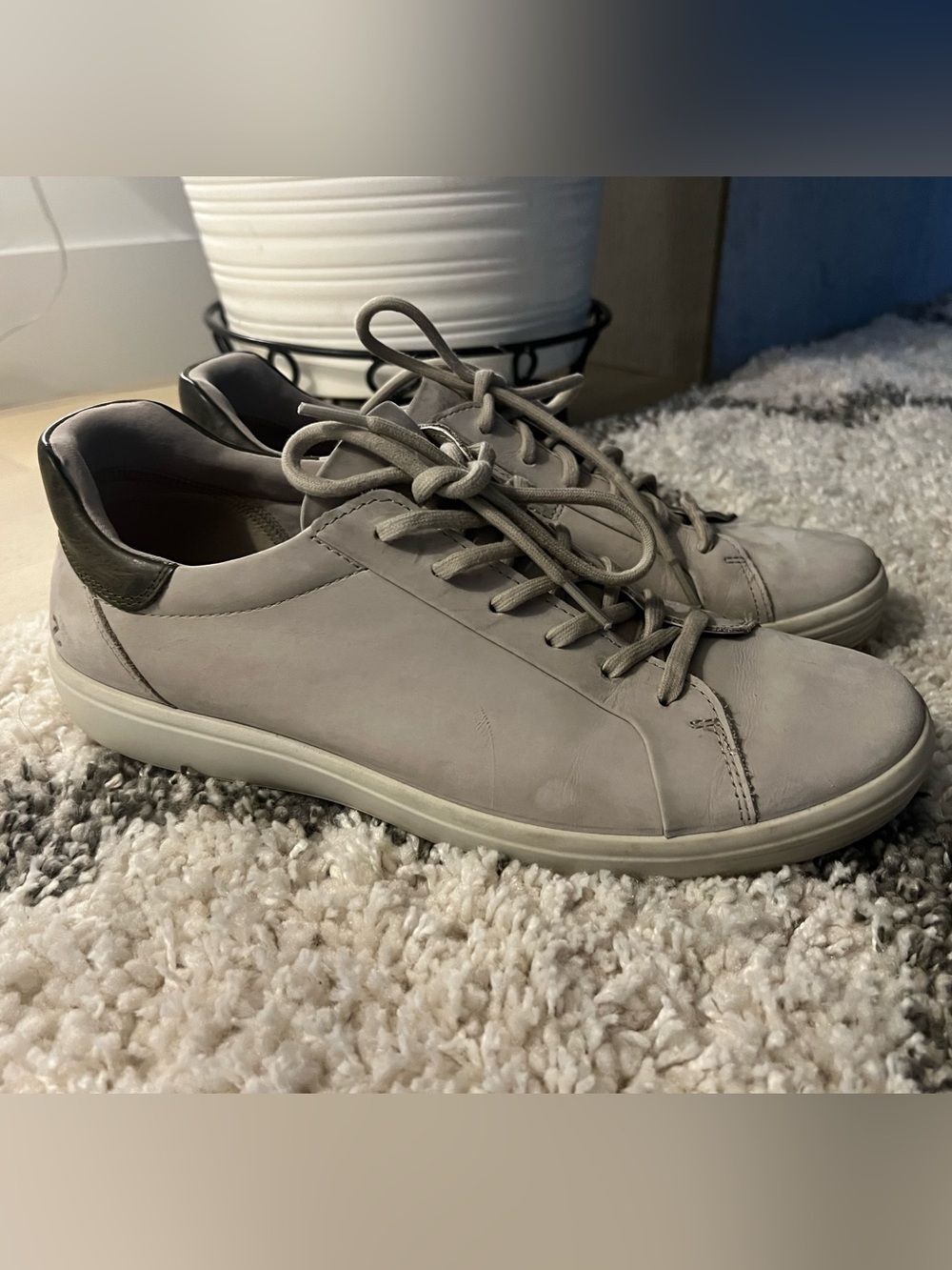 Ecco Men's Lace-Up Sneakers in Taupe Gray